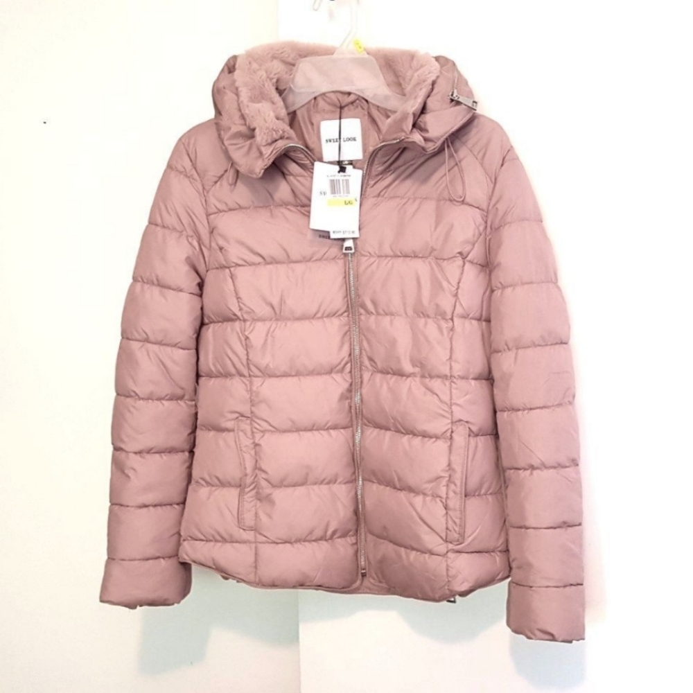 NEW Pink winter puffer jacket coat W Faux Fur and Hood